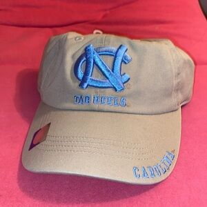 New UNC hat